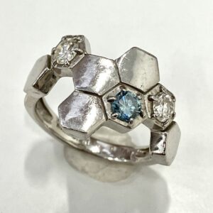 Pt900 0.38ctダイヤモンド＆0.28ctブルーダイヤモンド付リング